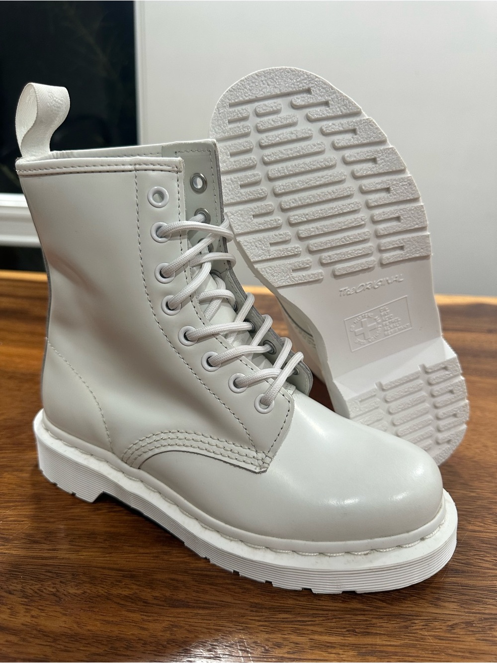 Dr. Marten 1460 White Mono Smooth Leather Lace Up Boots 14357 US Womens 6 Mens 5